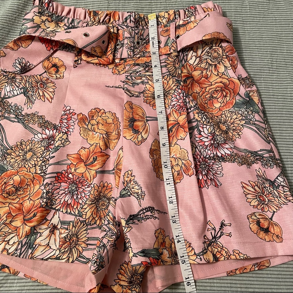 L'ATISTE belted high rise short size M - Picture 3 of 8